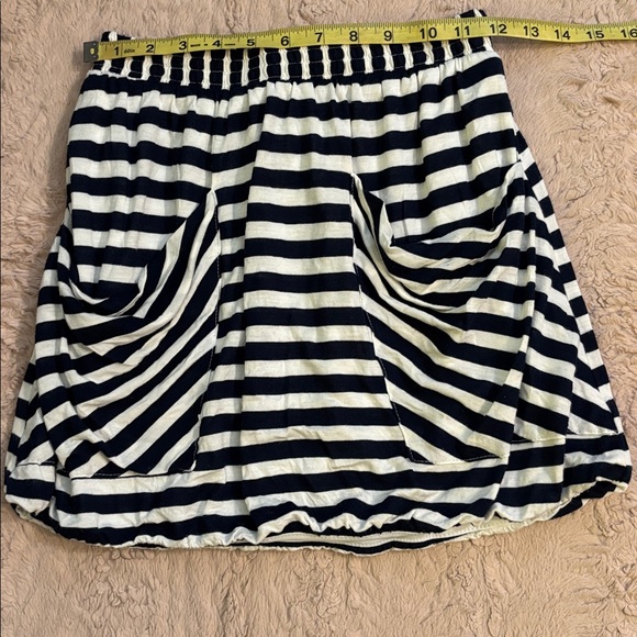 Maurices skirt in size XS - Picture 3 of 9